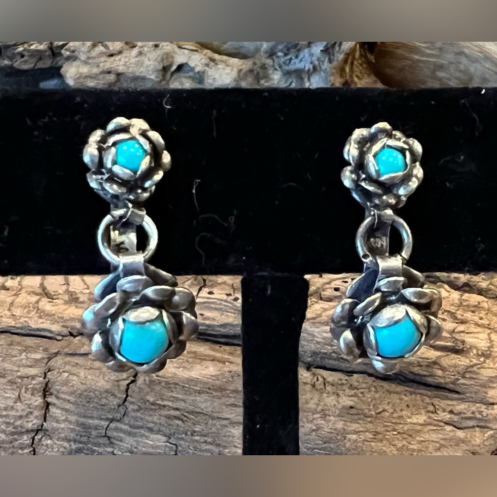Antique Taxco Mexico Silver Earrings Turquoise Rose Flower Screw Back 2.25cms